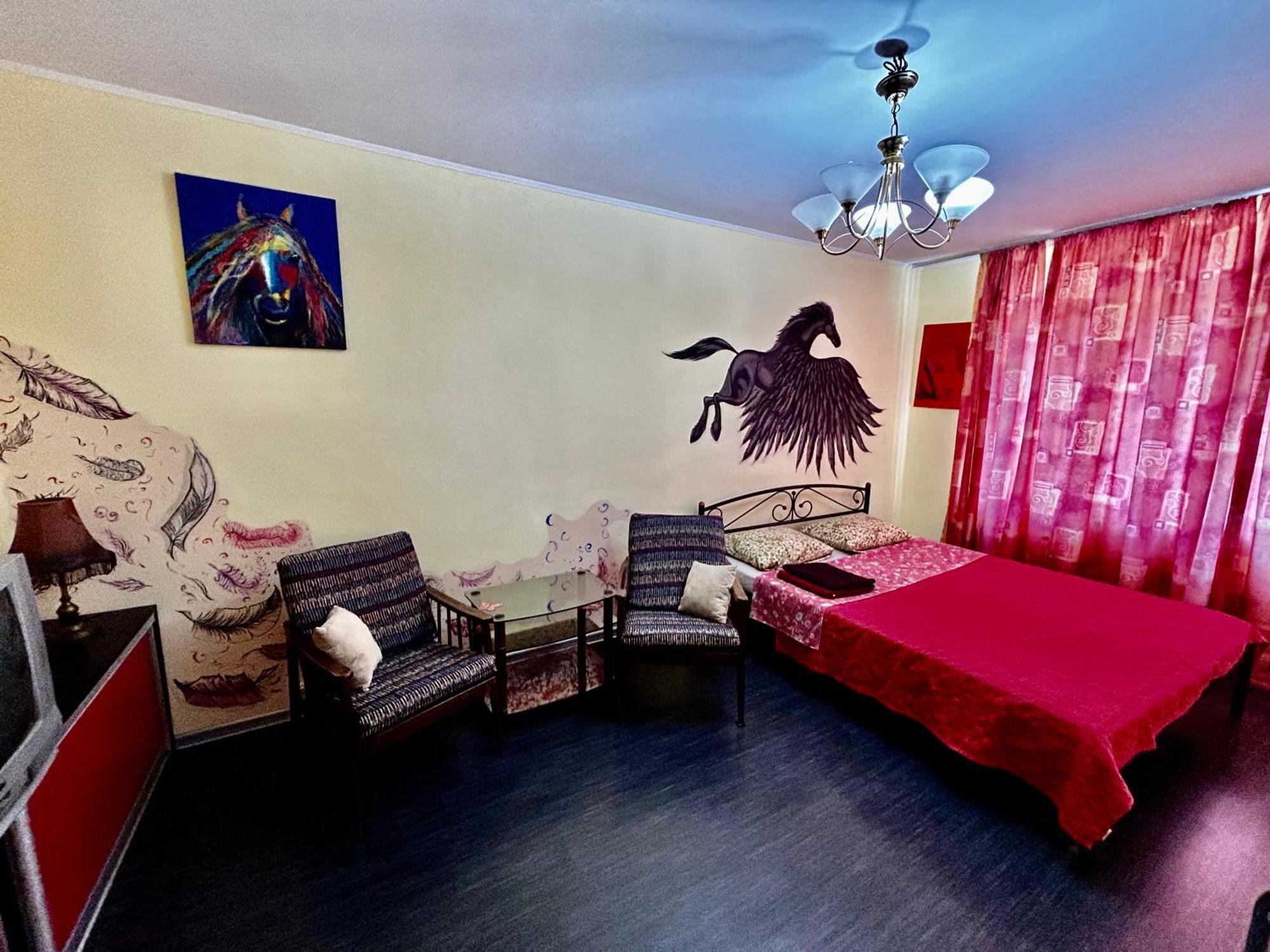 Apartment Near Train Station And Close To City Center Kyiv Exterior photo